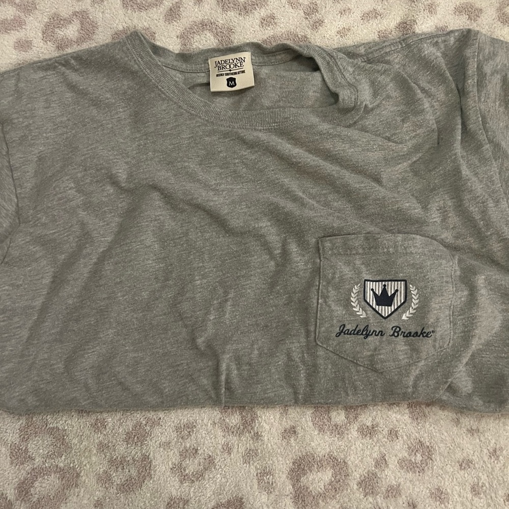 Jadelynn brooke baseball tee size medium